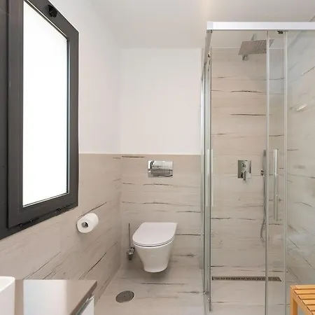 Villa Mit Pool Lagos 16 *